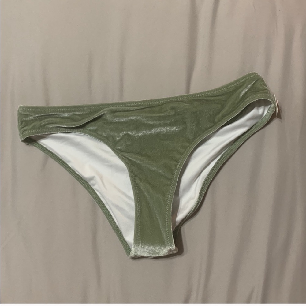 Bikini bottoms
